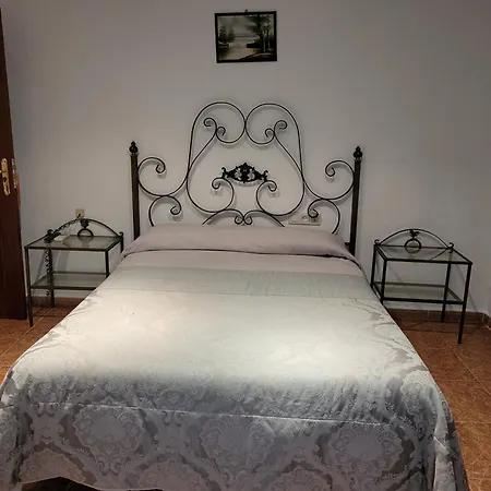 בית הארחה La Perla 3*
